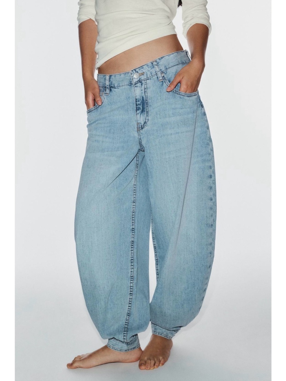 Zara Pale Blue Balloon Boyfriend Jeans